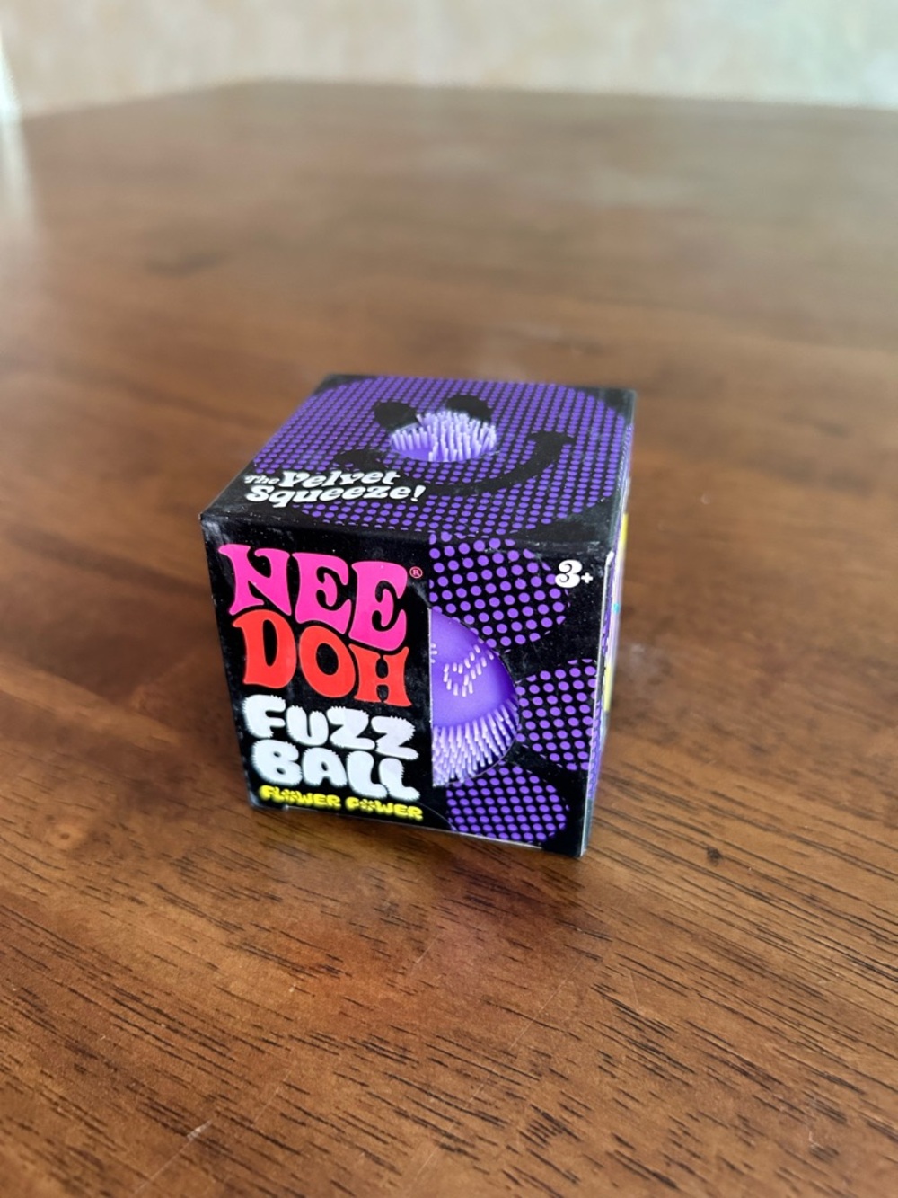 🔥 NeeDoh Flower Power Fuzz Ball - Purple 💜